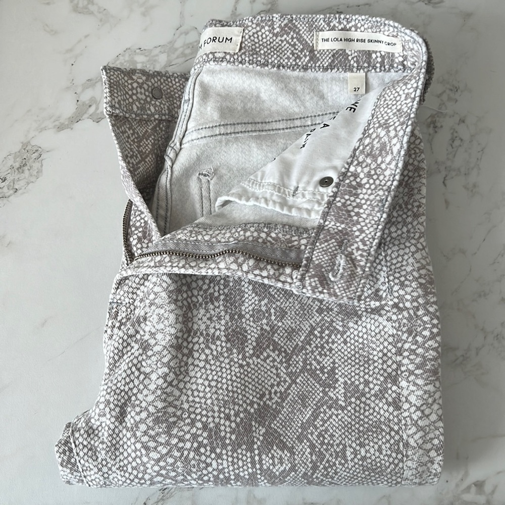 Aritzia DENIM FORUM Lola High Rise Skinny Crop
